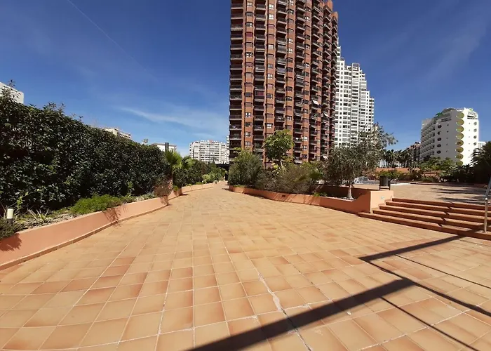 Torremar Con Parking, No Turistico