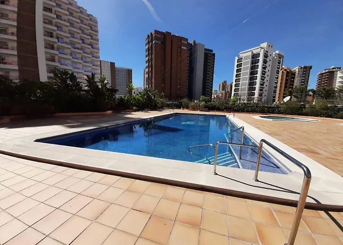 Torremar Con Parking, No Turistico *