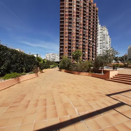 Torremar Con Parking, No Turistico
